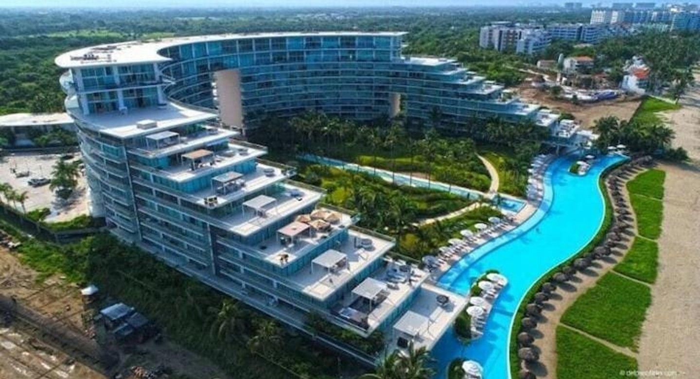 Photo of Condo Peninsula property for sale