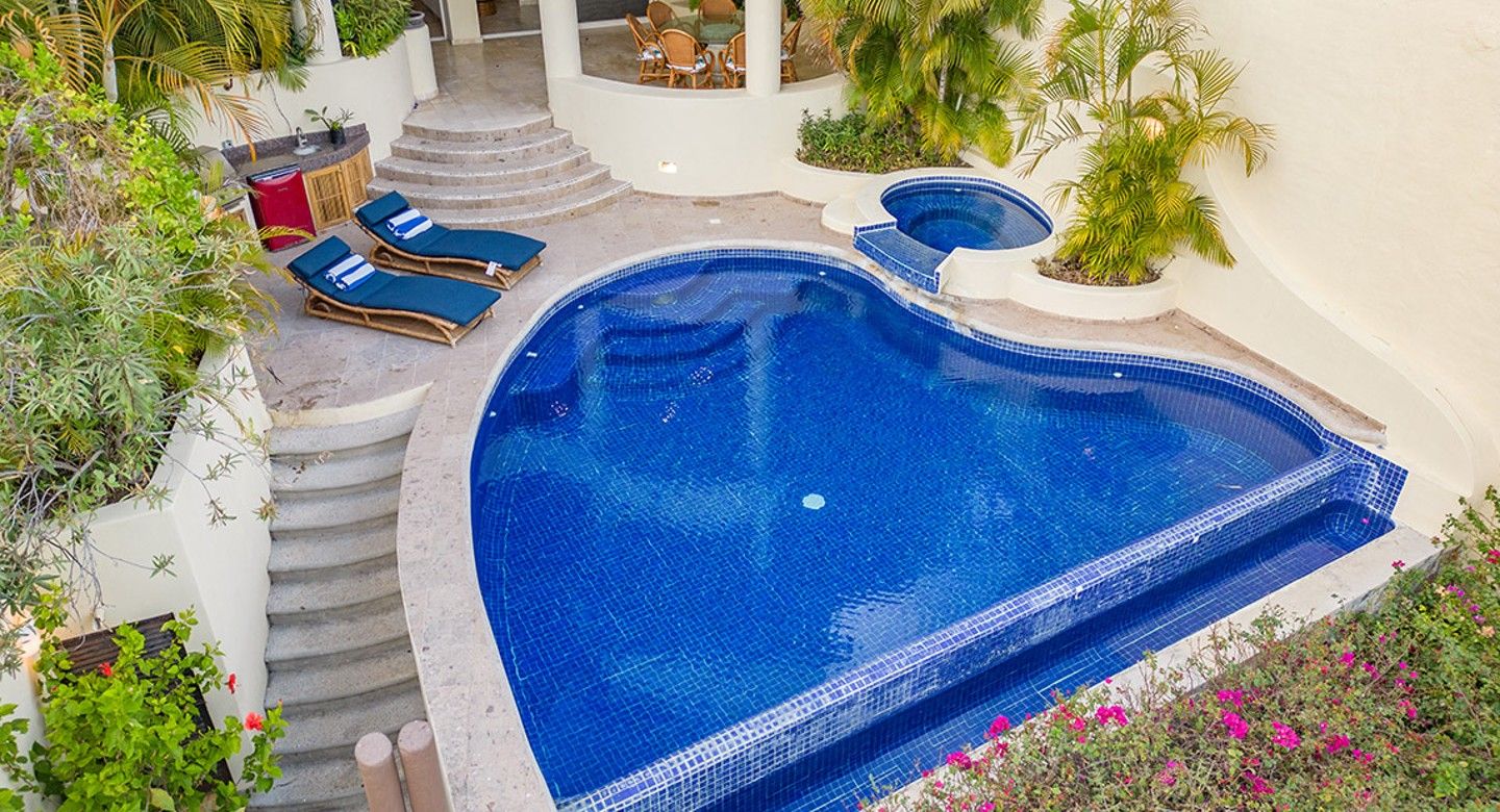 Casa Beach Front House for sale in La Cruz de Huanacaxtle. Image property of MLS Vallarta ©
